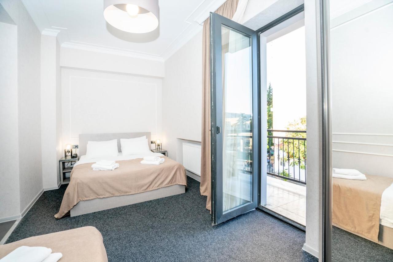 Hotel Best Тбилиси Екстериор снимка