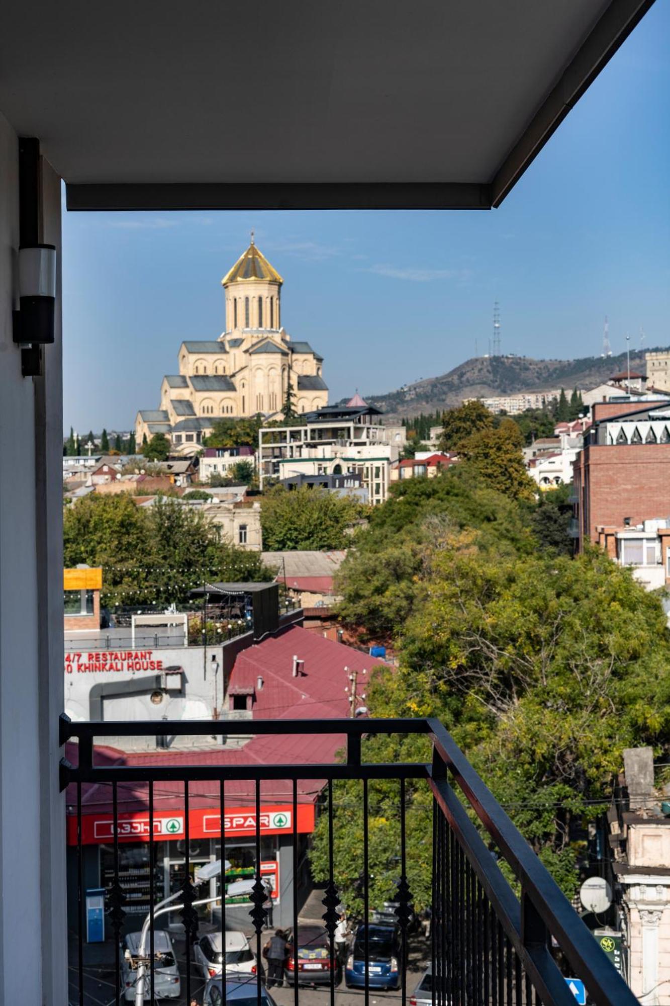 Hotel Best Тбилиси Екстериор снимка