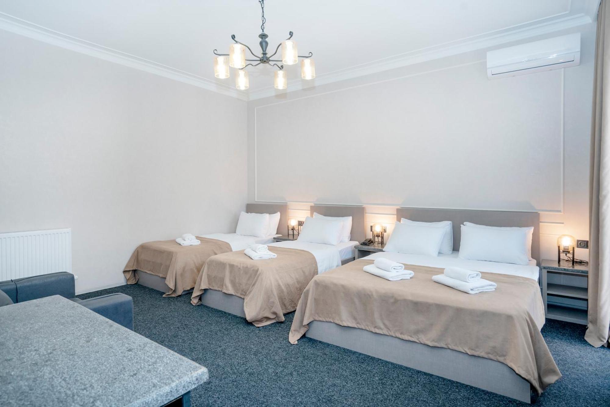 Hotel Best Тбилиси Екстериор снимка